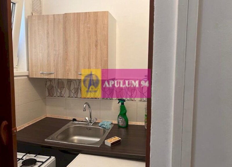 Garsoniera Piata Alba Iulia- adiacent.