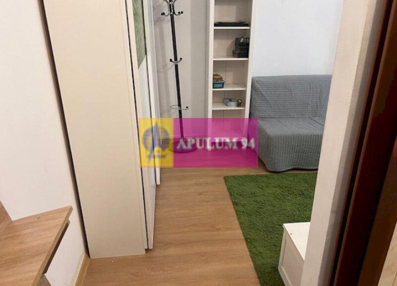 Garsoniera Piata Alba Iulia- adiacent.